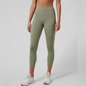 Athleta Elation Train Tight 7/8